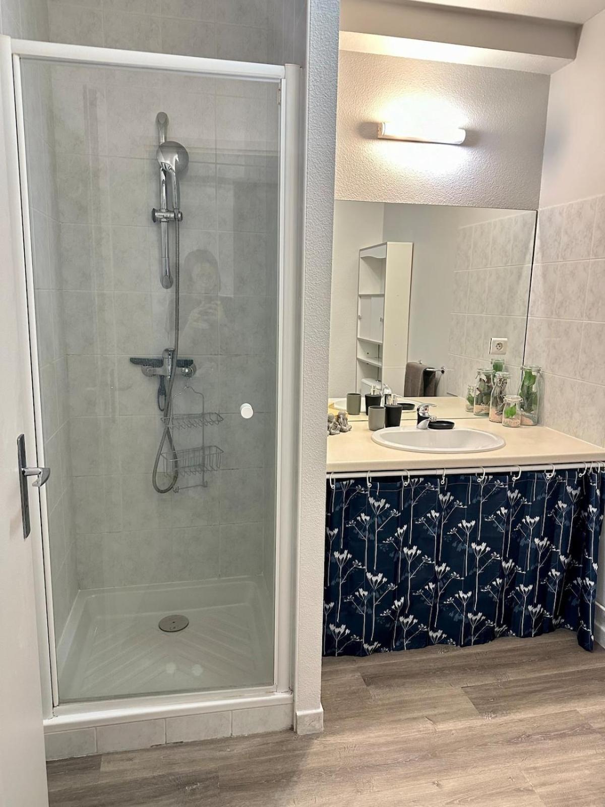 Appartement Calme Au Coeur De La Ville Lons-le-Saunier Kültér fotó